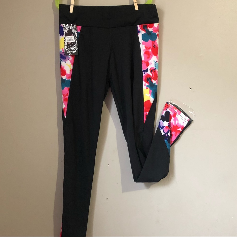 HotWings Floral Black Sexy Fitted Women’s Leggings